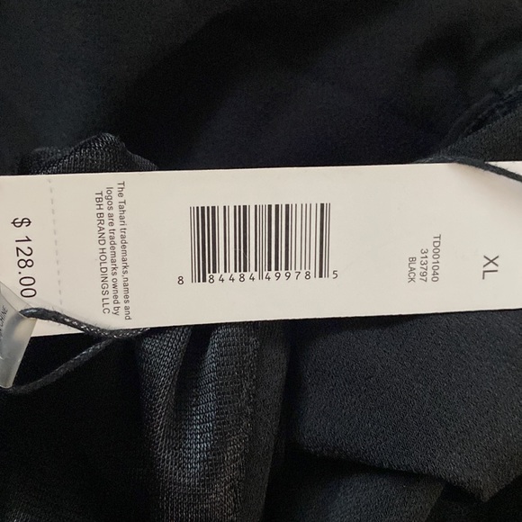 TAHARI NWT black pleated dress size XL - Picture 3 of 14